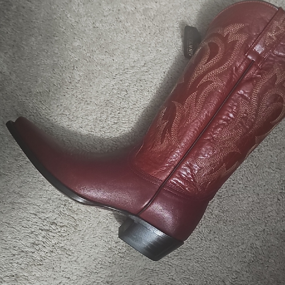 Shyanne Red Heeled Boots - Picture 4 of 6